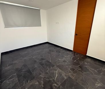 Townhouse de 2 recámaras, sin amueblar, en Xcanatun. - Photo 2