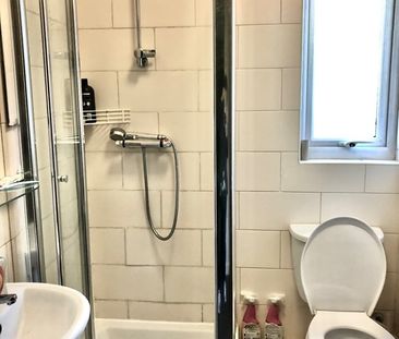 Room in a Shared House, Dawlish Road, B29 - Photo 6