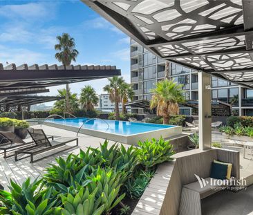 GREAT VALUE DOESNT LAST LONG! CROSS THE ROAD TO MELB UNI & ROYAL ME... - Photo 3