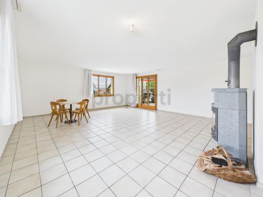 Exklusives Einfamilienhaus in Oberramsern - Photo 1
