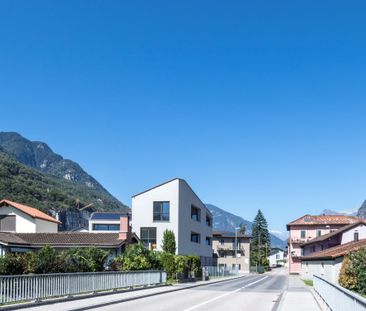 AFFITTASI A LODRINO LUMINOSO APPARTAMENTO DI 3.5 LOCALI - Foto 1