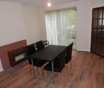 3 bedroom terraced house to rent - Photo 2