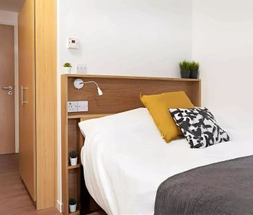Studio Apartment - Photo 6