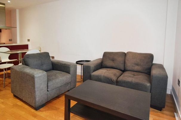 1 bedroom flat to rent - Photo 1