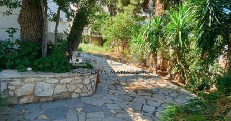 Μονοκατοικία για ενοικίαση Βουλιαγμένη - Φωτογραφία 4