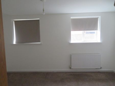 1 bedroom bungalow to rent - Photo 3