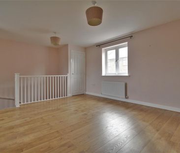 Lasborough Drive, Tuffley, Gloucester - Photo 5