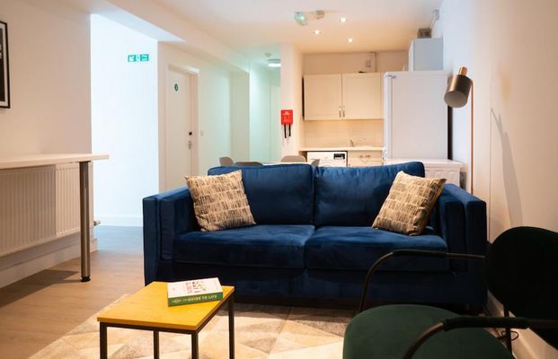 4 bedroom house to rent - Photo 1