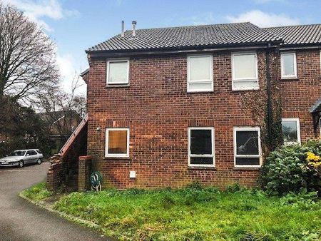 Studio to rent - Photo 4