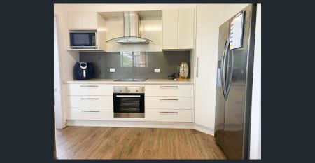 Modern Finishes in this Comfortable Home - Photo 3