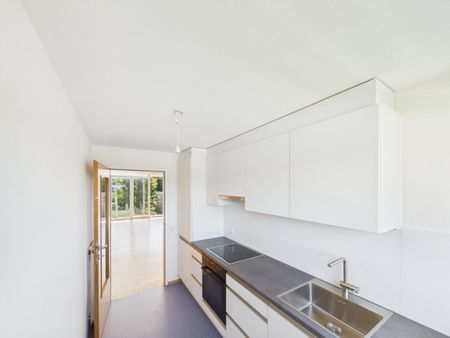 Erstbezug nach Sanierung - 4-Zimmer-Eckwohnung mit südseitiger Terrasse & verglaster Veranda – Ruhelage mit bester Infrastruktur - Foto 5