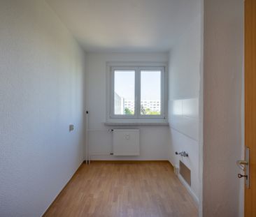 Ihre Familienwohnung mit tollem Ausblick vom Balkon. - Photo 1