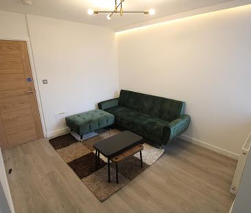 1 bedroom in a house share to rent - Photo 6