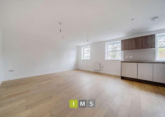 Kingsclere Road, Bicester, OX26 - Photo 1