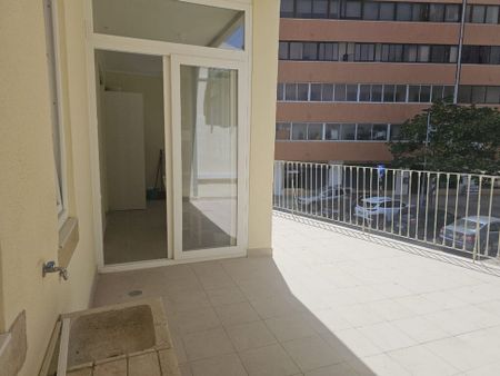 ALMADA, Setúbal Municipality - Photo 5