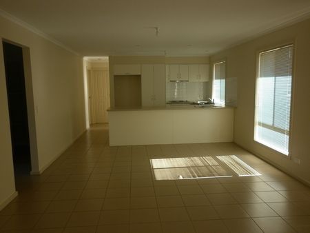 26B Nelligan Street - Photo 3