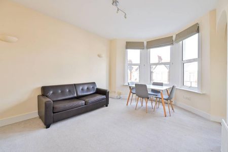 1 bedroom flat to rent - Photo 5