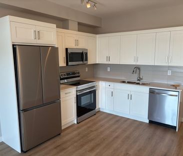 Condo in NW - Photo 5
