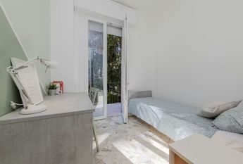 Via Castelfidardo, Padova, Veneto 35141