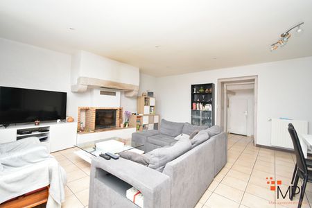 Location Maison 7 pièces 162m² - Photo 2