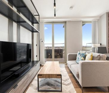 Studio to rent - Photo 1