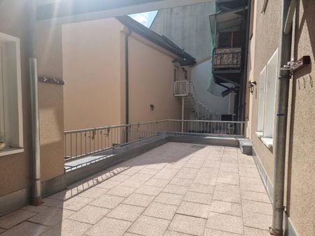 Zweiraumwohnung mit großer Terrasse im Stadtzentrum - Photo 5