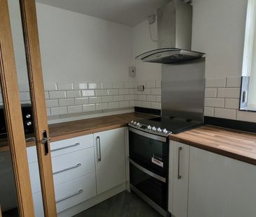 1 Bed Flat, Rushford Court, M19 - Photo 4