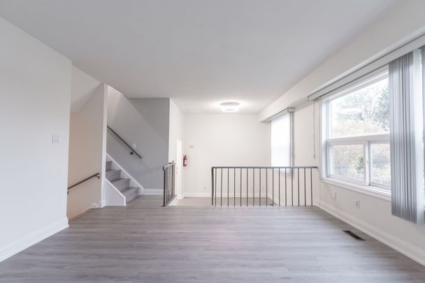 For Lease - 1040 Victoria Park Avenue, Toronto, Ontario - Photo 1