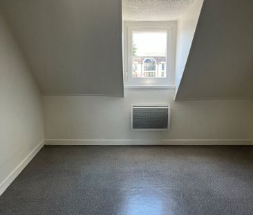 A LOUER APPARTEMENT PROCHE CENTRE VILLE DE ST QUENTIN 02100. - Photo 5