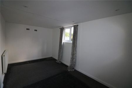 3 bedroom bungalow to rent - Photo 2