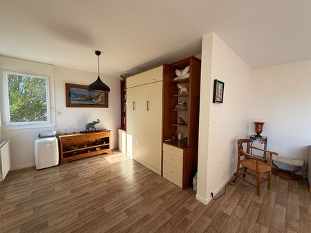 Location Appartement 2 pièces 54m² - Photo 3