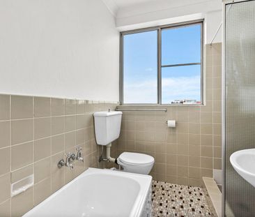 Coastal Lifestyle - Photo 4