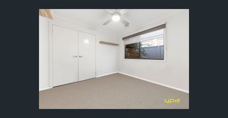 Charming Family Home in Cranbourne East - Photo 5