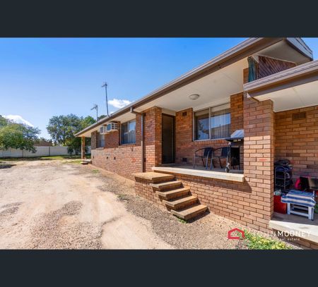3/15 Nordlingen Drive, Tolland, NSW 2650 - Photo 3
