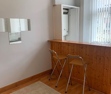 1 Bed Flat, Dumbarton Road, G11 - Photo 1