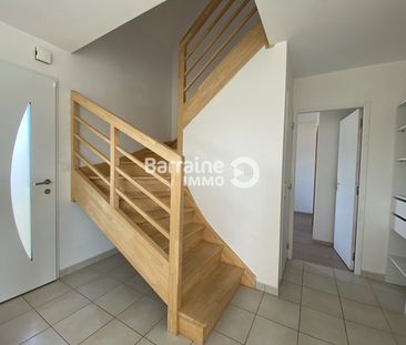 Location maison à Bourg-Blanc, 5 pièces 101.81m² - Photo 1