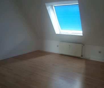 Gemütliche DG Wohnung, 2 ZKB, Bi-Gellershagen, Uninaehe - Photo 2