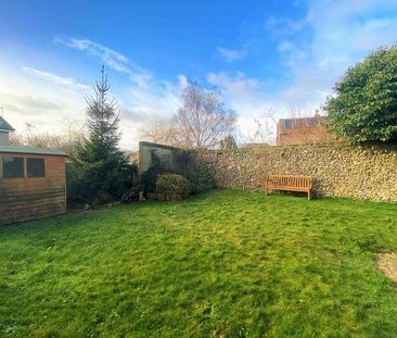 The Common, Stokenchurch, Buckinghamshire, HP14 - Photo 3