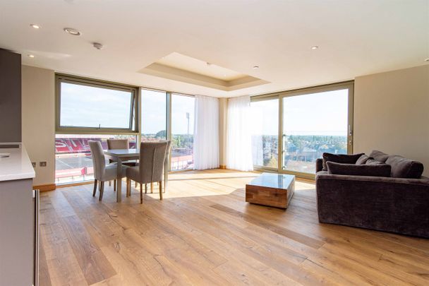 The Waterside, Pavilion Road, NG2 - Photo 1