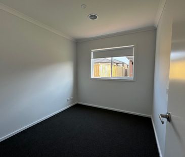 Just 12 months new. - Photo 2