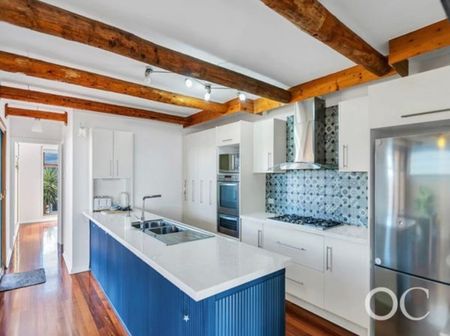 Christies Beach - Photo 5