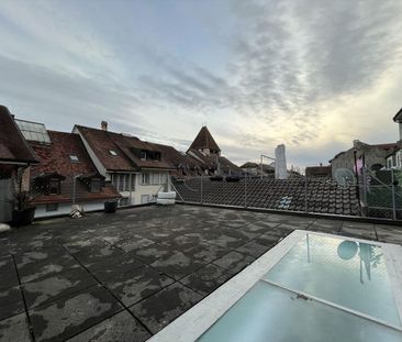 WITH A LARGE TERRACE, VERY WELL LOCATED - Photo 1