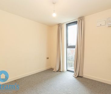 1 bed Apartment for Rent - Photo 5