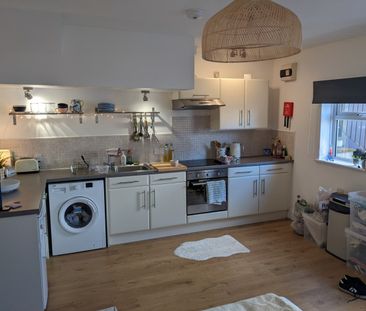 1 Bed Flat, Bishopston, BS7 - Photo 4