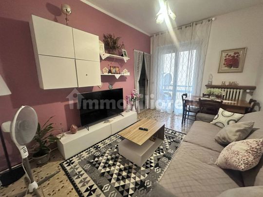 Trilocale via Damiano Chiesa 6, Borgo Piave, Corso Europa, Zona Ferrero, Alba - Photo 1