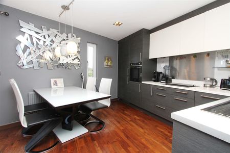 Kings Mill Way, Denham, Uxbridge, UB9 - Photo 2