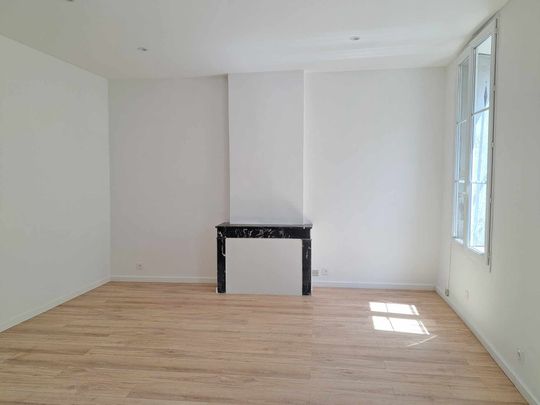 Location Appartement 2 pièces 40m² NIMES 30000 - Photo 1