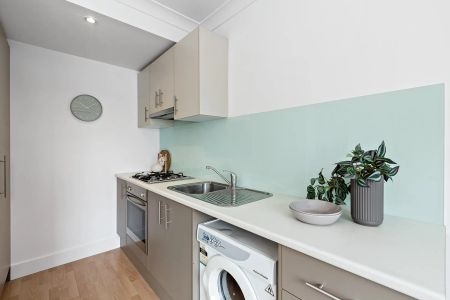 North Facing Gem with City Views! - Photo 5