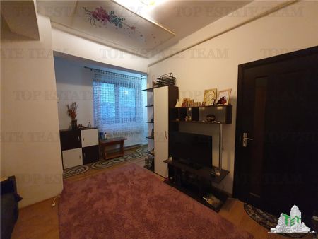 Apartament 2 camere si curte interioara Compozitori - Fotografie 2