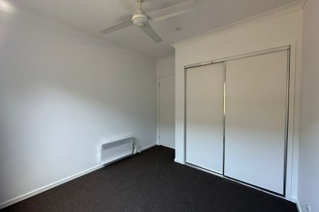 22 Marathon Way, Narre Warren South VIC - Photo 3